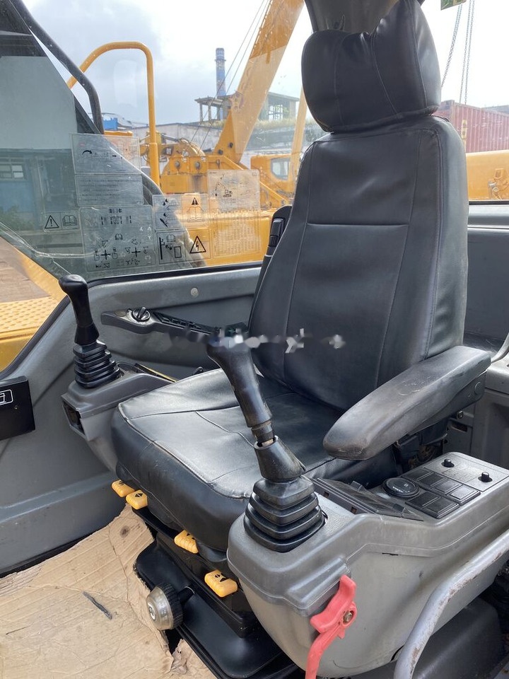 Volvo EC210BLC - Crawler excavator: picture 1 Volvo EC210BLC - Crawler excavator: picture 1