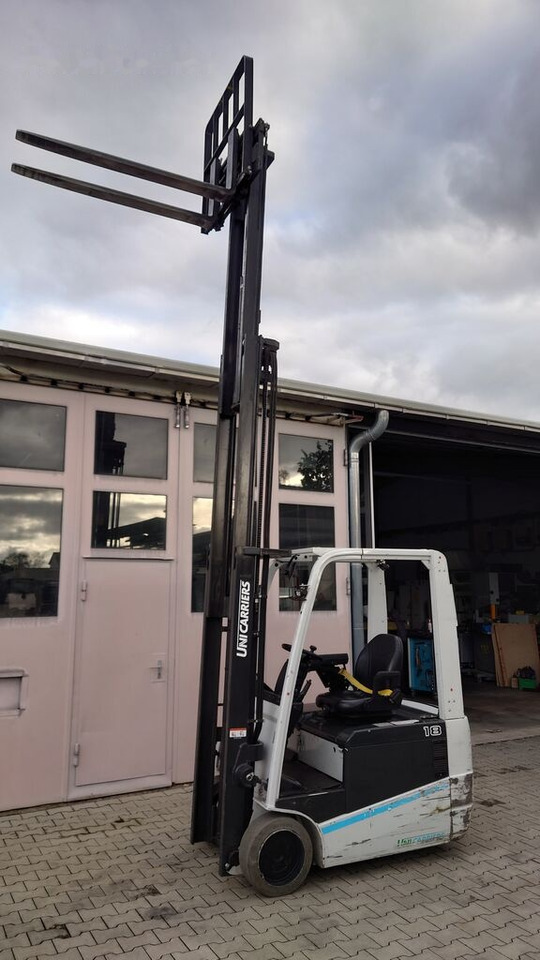 Electric forklift UniCarriers AG1N1L18Q: picture 9