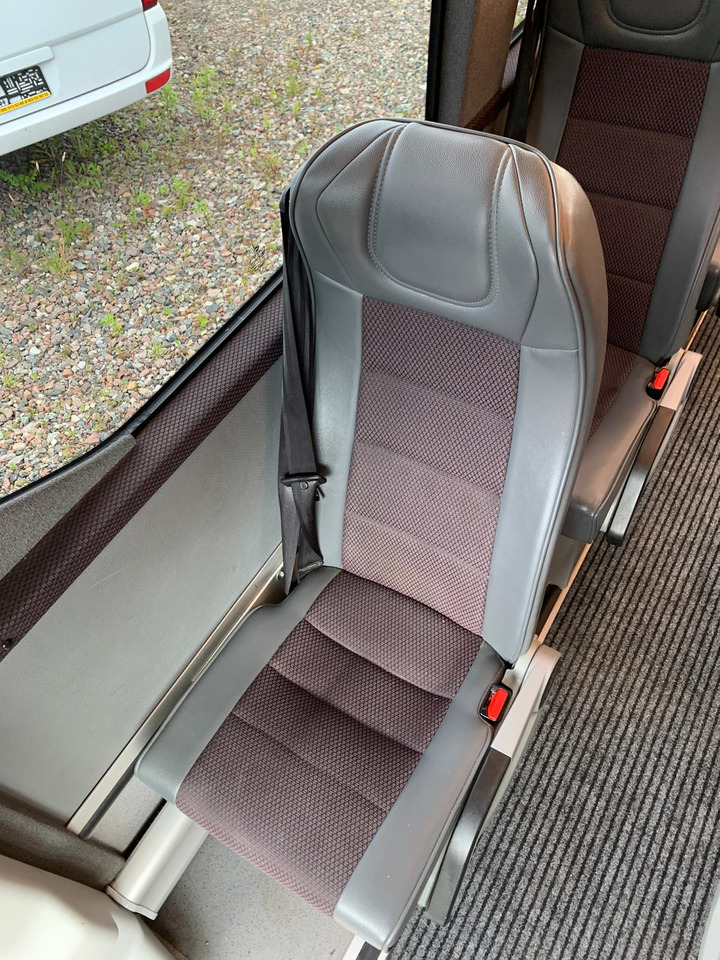 Coach Iveco Daily- 21 Miejsc: picture 20