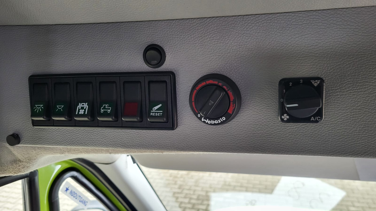 Minibus, Passenger van Iveco Daily 24 places + 4 standing: picture 11