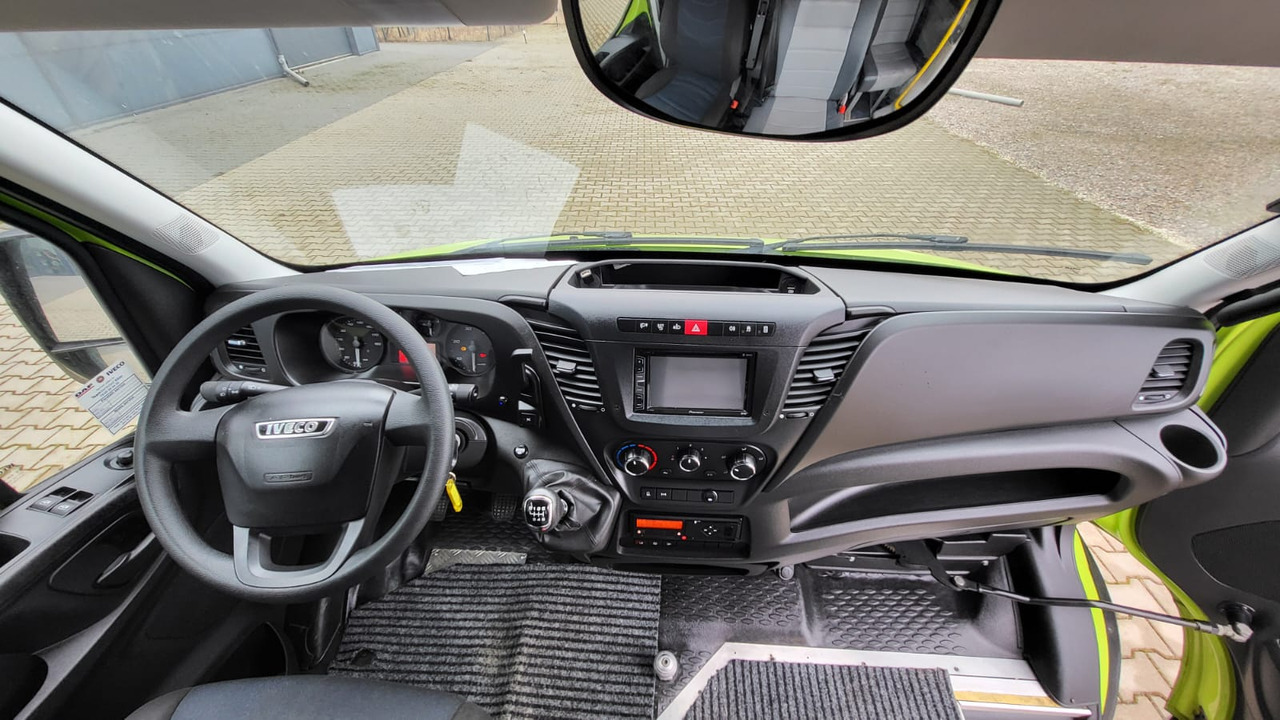 Minibus, Passenger van Iveco Daily 24 places + 4 standing: picture 8