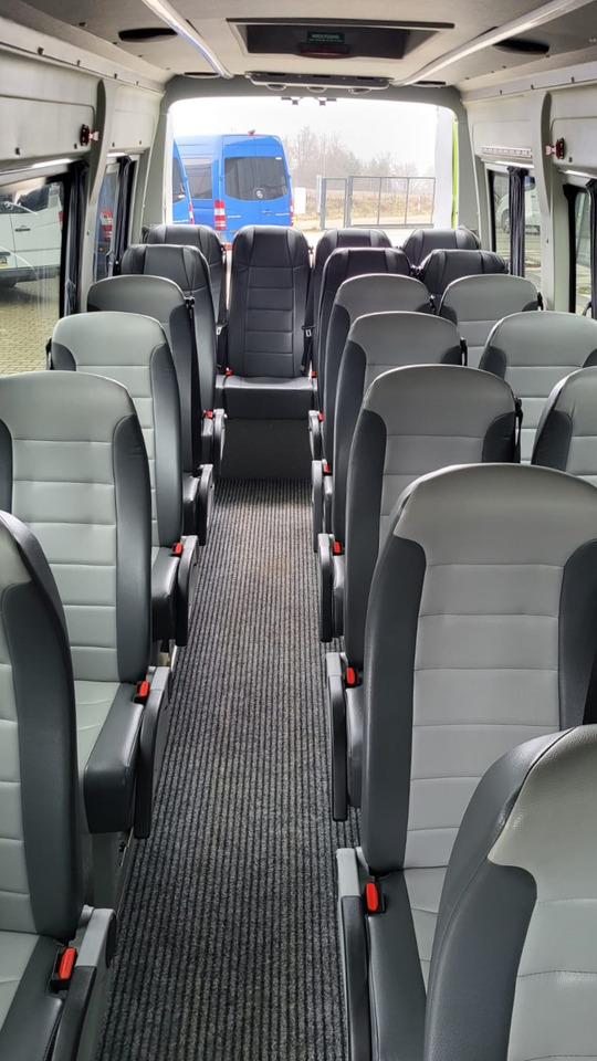 Minibus, Passenger van Iveco Daily 24 places + 4 standing: picture 9