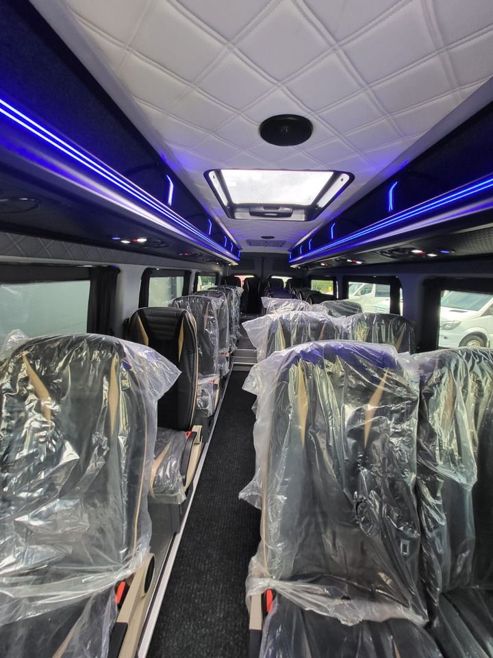 Suburban bus Mercedes-Benz Sprinter 519 CDI 24 places + 3 standing: picture 16