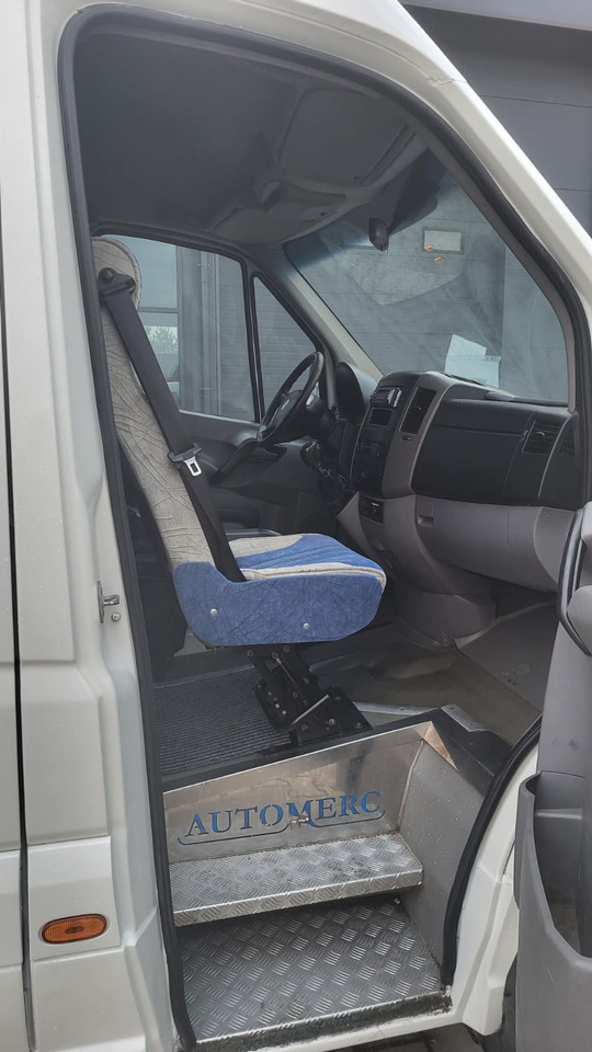 Coach Volkswagen Crafter - 24 miejsca: picture 15