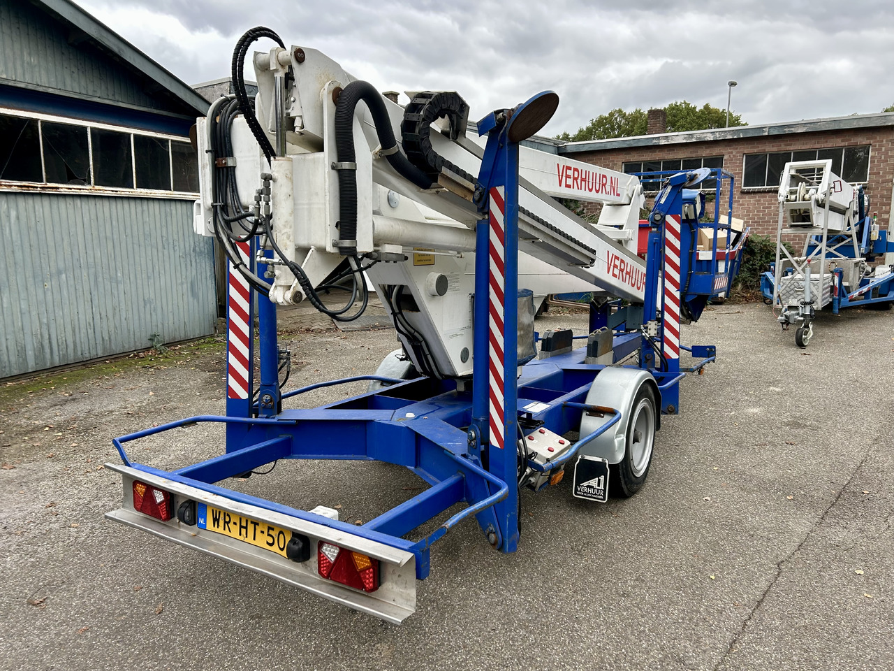 Custers R20EHS R20 2005 trailer mounted platform R20 - Trailer mounted boom lift: picture 3 Custers R20EHS R20 2005 trailer mounted platform R20 - Trailer mounted boom lift: picture 3