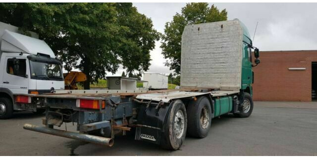 DAF XF105-460Super Spacs Cap G.Haus/Hoch Retarder - Timber truck: picture 4 DAF XF105-460Super Spacs Cap G.Haus/Hoch Retarder - Timber truck: picture 4