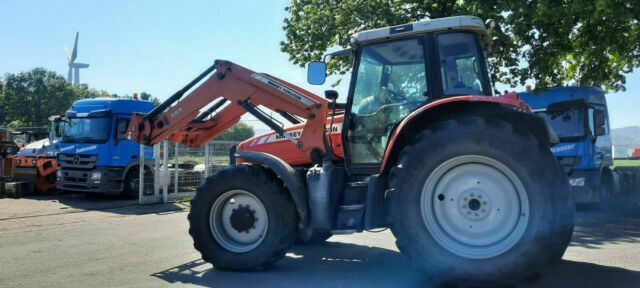 Massey Ferguson Traktor F32 6480 - Farm tractor: picture 3 Massey Ferguson Traktor F32 6480 - Farm tractor: picture 3