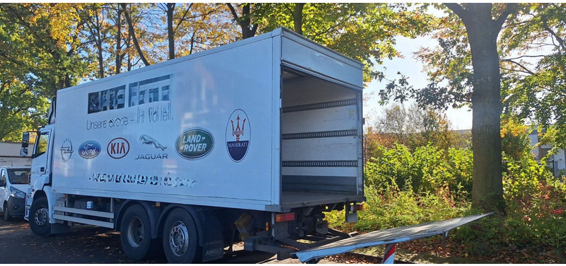 Mercedes-Benz 2540 Koffer mit LBW - Box truck: picture 4 Mercedes-Benz 2540 Koffer mit LBW - Box truck: picture 4