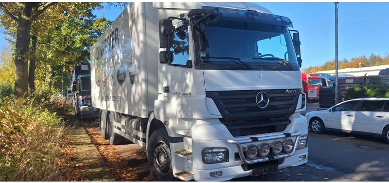 Mercedes-Benz 2540 Koffer mit LBW - Box truck: picture 3 Mercedes-Benz 2540 Koffer mit LBW - Box truck: picture 3