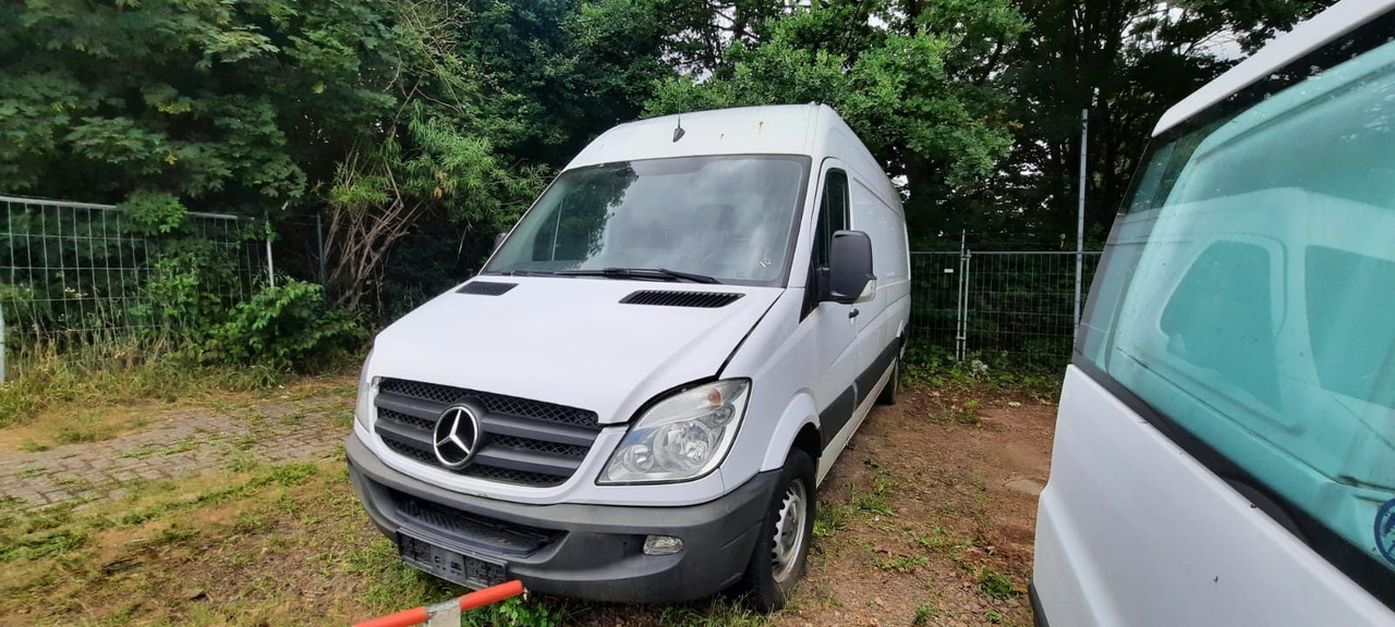 Mercedes-Benz 313 Sprinter - Panel van: picture 3 Mercedes-Benz 313 Sprinter - Panel van: picture 3