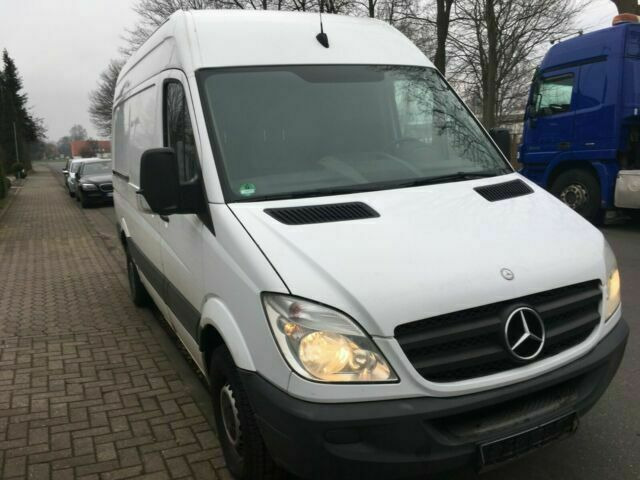 Mercedes-Benz 313 cdi Sprinter German Truck - Panel van: picture 3 Mercedes-Benz 313 cdi Sprinter German Truck - Panel van: picture 3