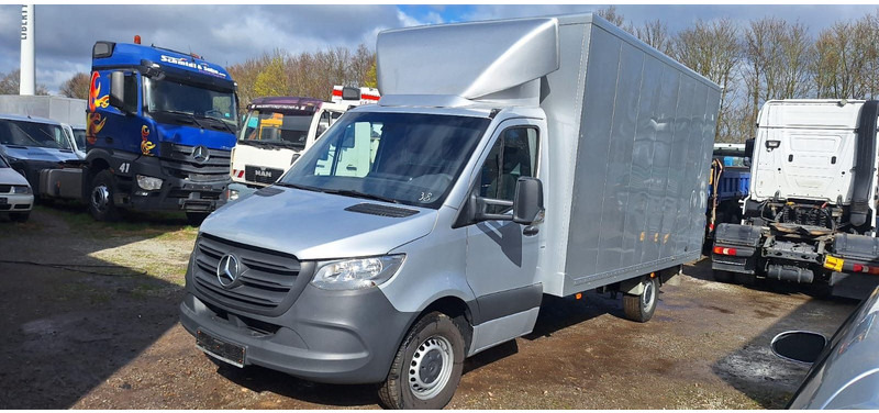 Mercedes-Benz 315 317 319 Sprinter III Koffer - Box van: picture 2 Mercedes-Benz 315 317 319 Sprinter III Koffer - Box van: picture 2