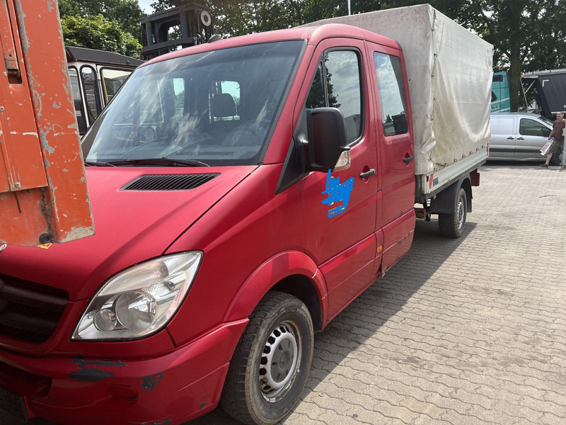 Mercedes-Benz 319 Doka - Curtain side van, Combi van: picture 5 Mercedes-Benz 319 Doka - Curtain side van, Combi van: picture 5