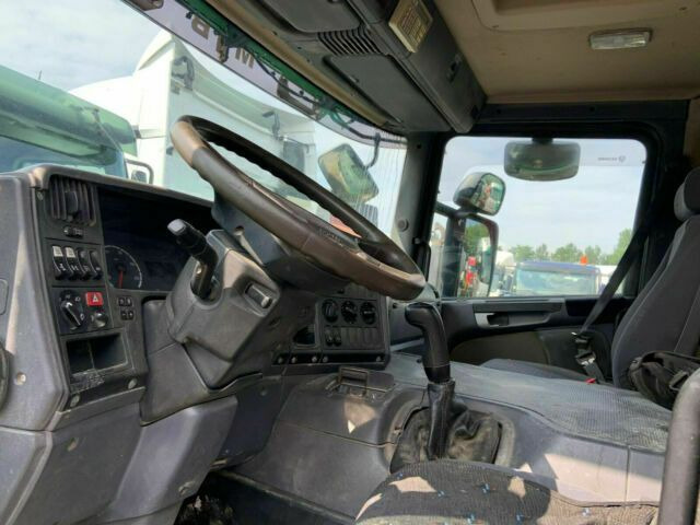 Scania P340PS 8x4 Blatt/Blatt 1-Hand - Concrete mixer truck: picture 3 Scania P340PS 8x4 Blatt/Blatt 1-Hand - Concrete mixer truck: picture 3