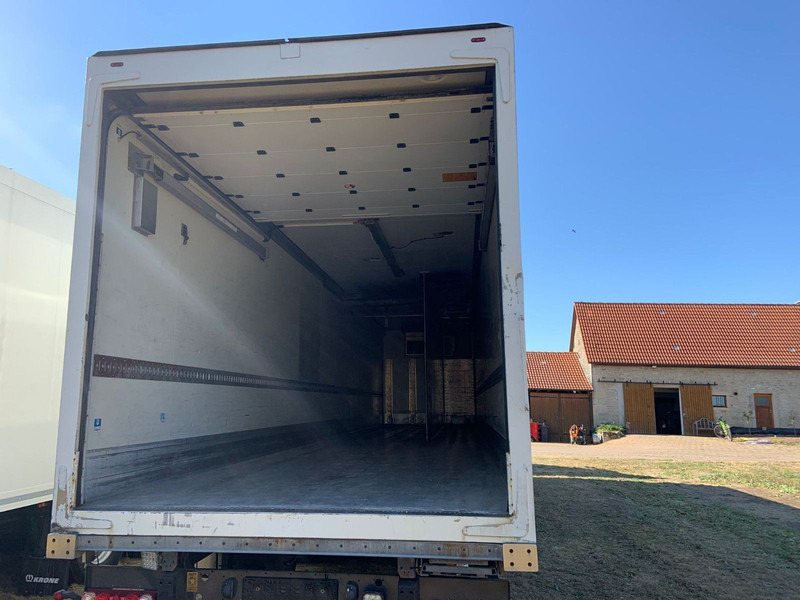 Schmitz Cargobull SKO 24 Tiefkühler 3Achser SAF - Refrigerator semi-trailer: picture 4 Schmitz Cargobull SKO 24 Tiefkühler 3Achser SAF - Refrigerator semi-trailer: picture 4