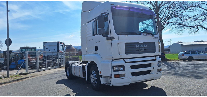 MAN 18.430 SZM Kipphydraulik - Tractor unit: picture 1 MAN 18.430 SZM Kipphydraulik - Tractor unit: picture 1