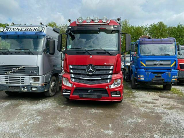 Mercedes-Benz 1842 Actros MP4 G.Haus/Hochdach Vollbaust - Tractor unit: picture 2 Mercedes-Benz 1842 Actros MP4 G.Haus/Hochdach Vollbaust - Tractor unit: picture 2
