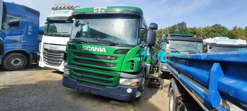 Scania P360 SZM - Tractor unit: picture 1 Scania P360 SZM - Tractor unit: picture 1