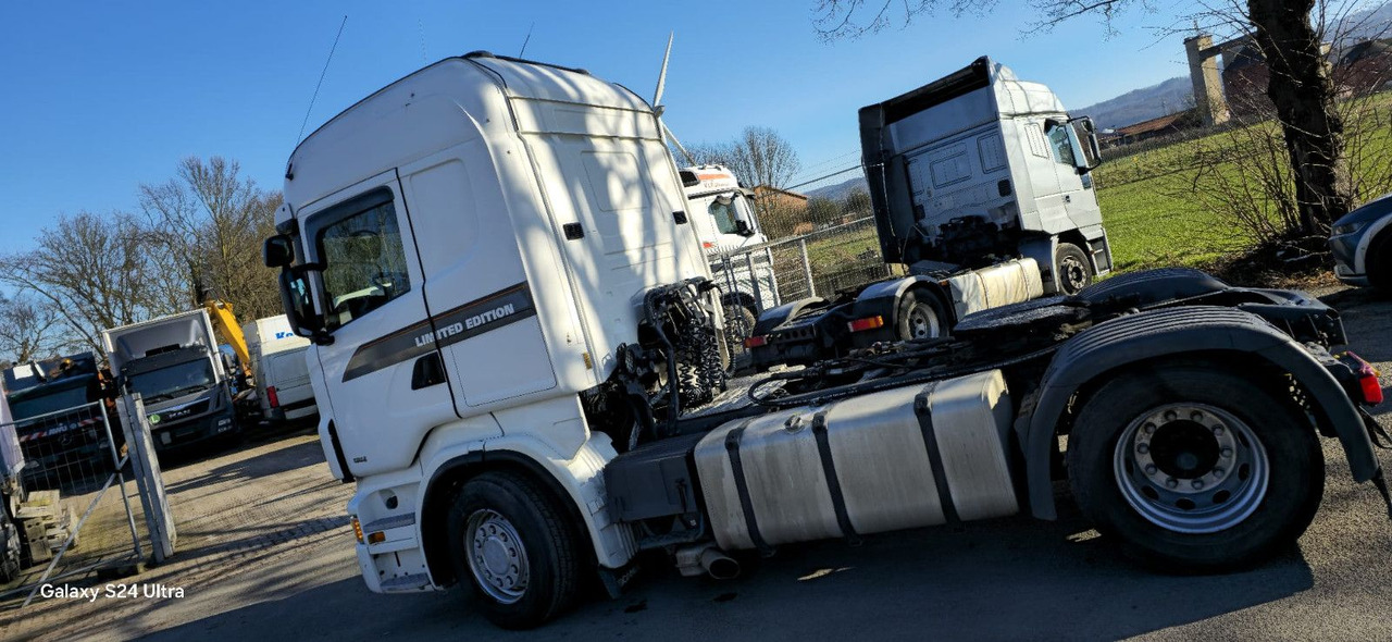 Scania R440 SZM - Tractor unit: picture 3 Scania R440 SZM - Tractor unit: picture 3
