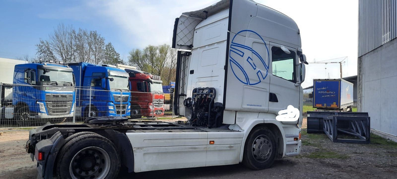 Scania R450 - Tractor unit: picture 2 Scania R450 - Tractor unit: picture 2