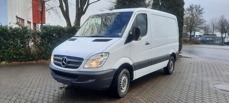 Mercedes-Benz Sprinter 316 Kastenwagen - Van: picture 2 Mercedes-Benz Sprinter 316 Kastenwagen - Van: picture 2