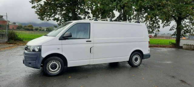 Volkswagen Transporter TDI Kastenwagen Lang - Van: picture 3 Volkswagen Transporter TDI Kastenwagen Lang - Van: picture 3
