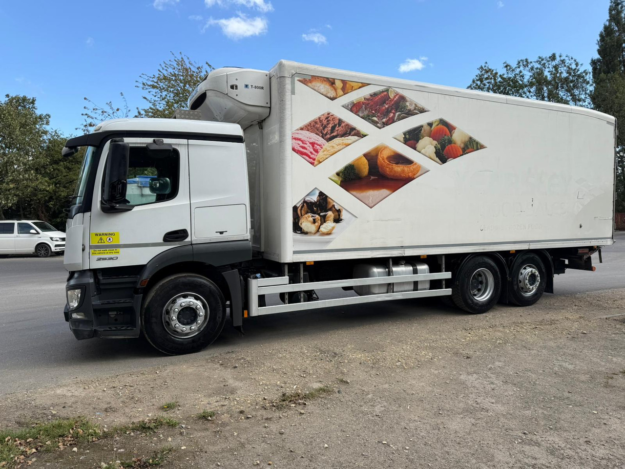 Refrigerator truck 2014 Mercedes Actros Refrigerated Truck: picture 24