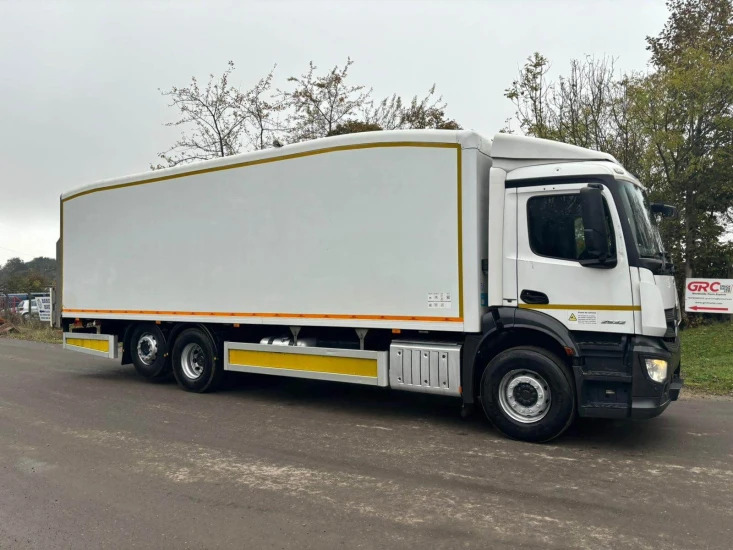 Refrigerator truck 2015 Mercedes Axor 2532 Refrigerated Truck SSJ Axor: picture 11