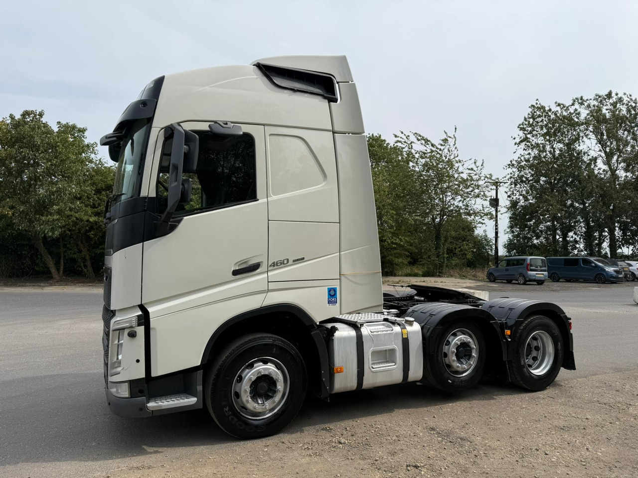 Tractor unit 2016 Volvo FH 460 Tractor Unit: picture 17