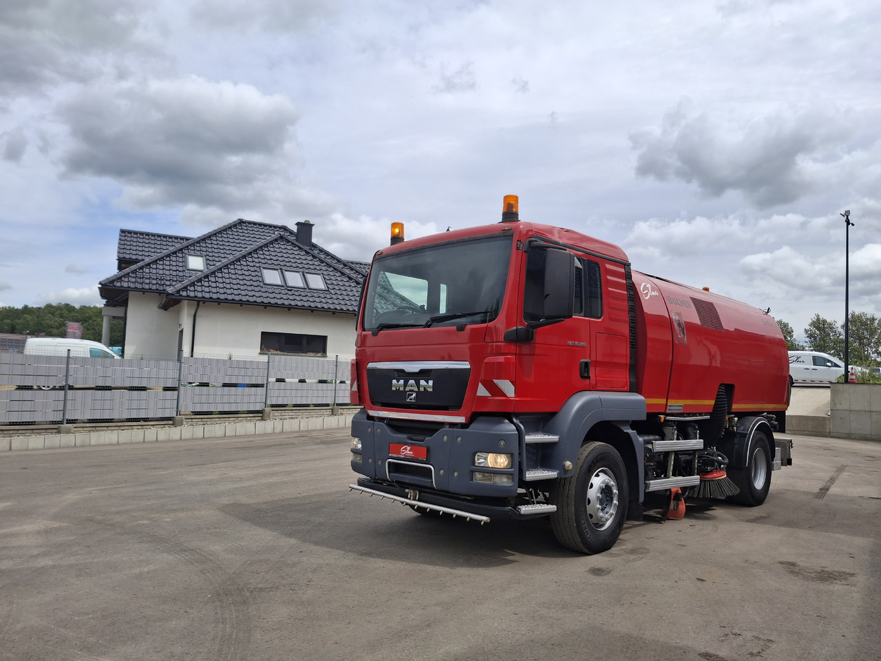 MAN TGS 18.320 Zamiatarka Kehrmaschine BUCHER 2 Motoren Karcher Szczotki L/R - Road sweeper: picture 3 MAN TGS 18.320 Zamiatarka Kehrmaschine BUCHER 2 Motoren Karcher Szczotki L/R - Road sweeper: picture 3