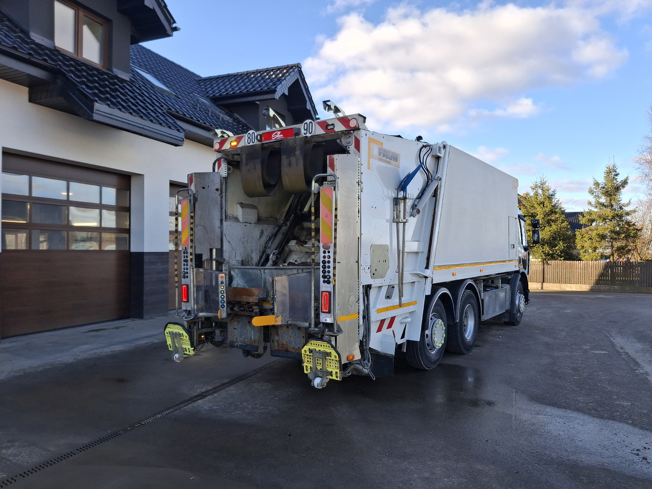Renault D26 Śmieciarka Mullwagen Environnement VR5 LEV Euro 6 - Garbage truck: picture 4 Renault D26 Śmieciarka Mullwagen Environnement VR5 LEV Euro 6 - Garbage truck: picture 4