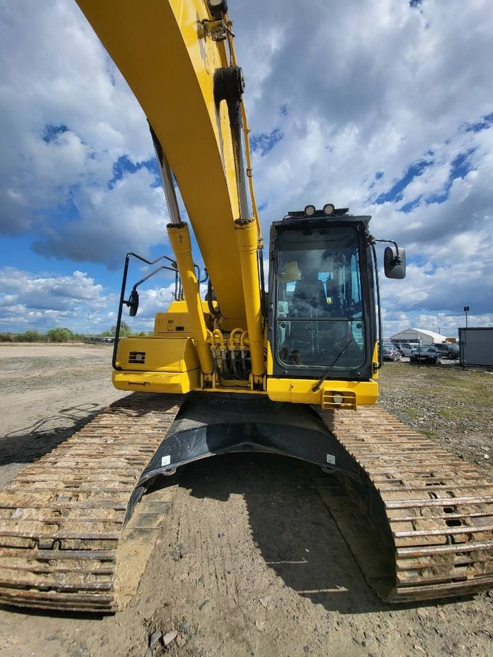 Komatsu PC210-11E0 - Crawler excavator: picture 3 Komatsu PC210-11E0 - Crawler excavator: picture 3