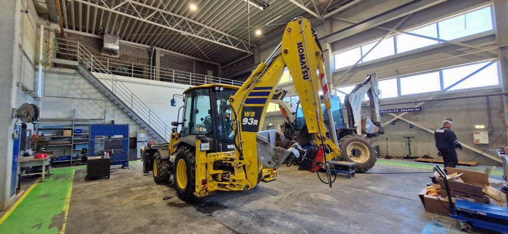 Komatsu WB 93 R - Backhoe loader: picture 4 Komatsu WB 93 R - Backhoe loader: picture 4