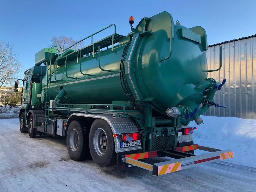 MAN TGA 35.480 8X2-4 BL DRY VACUUM 353kW - Vacuum truck: picture 2 MAN TGA 35.480 8X2-4 BL DRY VACUUM 353kW - Vacuum truck: picture 2