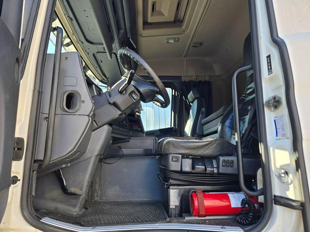 Vacuum truck Scania G420 6X2 J. Hvidtved Larsen: picture 6 Vacuum truck Scania G420 6X2 J. Hvidtved Larsen: picture 6