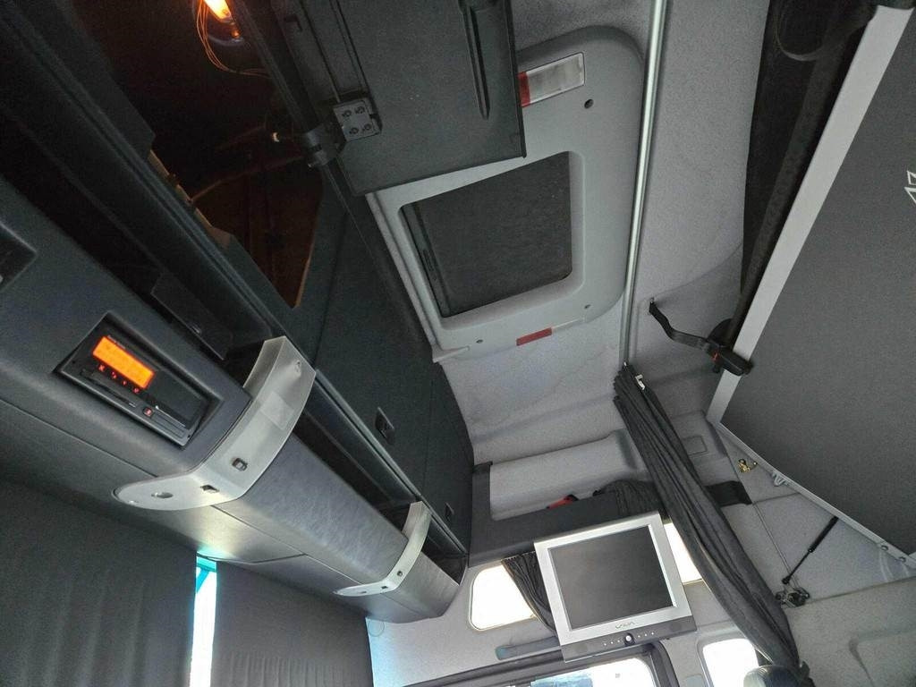 MAN TGA 26.480 6X4H/4 BLS HYDRODRIVE - Tractor unit: picture 5 MAN TGA 26.480 6X4H/4 BLS HYDRODRIVE - Tractor unit: picture 5