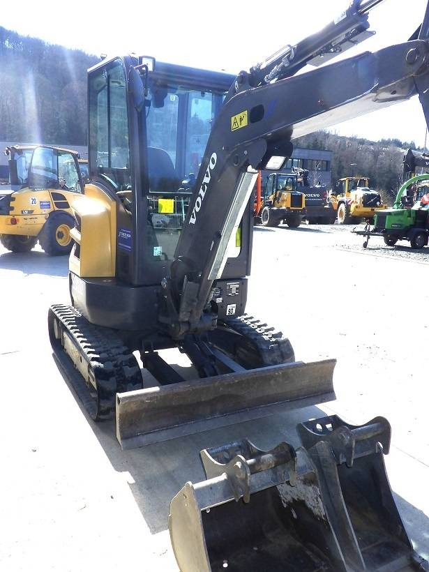 Volvo ECR 25 D - Mini excavator: picture 3 Volvo ECR 25 D - Mini excavator: picture 3
