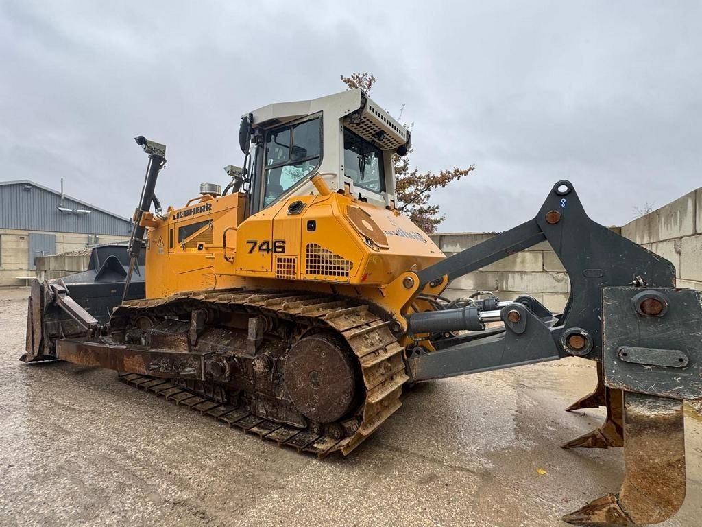 Liebherr PR 746 L  - Bulldozer: picture 2 Liebherr PR 746 L  - Bulldozer: picture 2