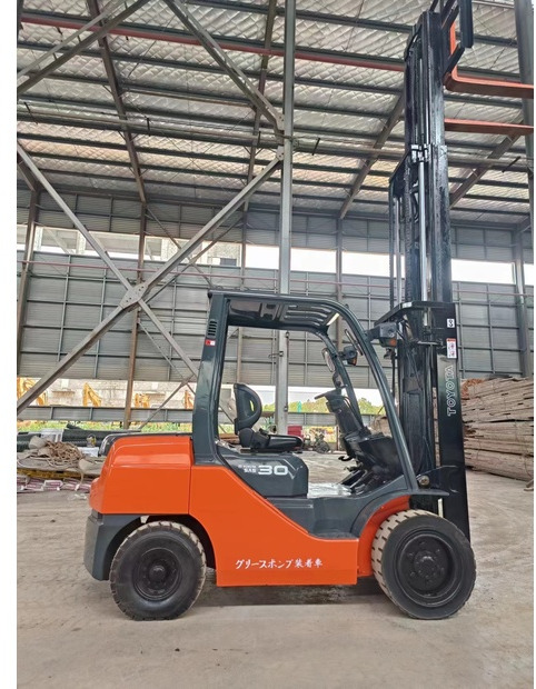 2022 Toyota FD30 - Forklift: picture 3 2022 Toyota FD30 - Forklift: picture 3