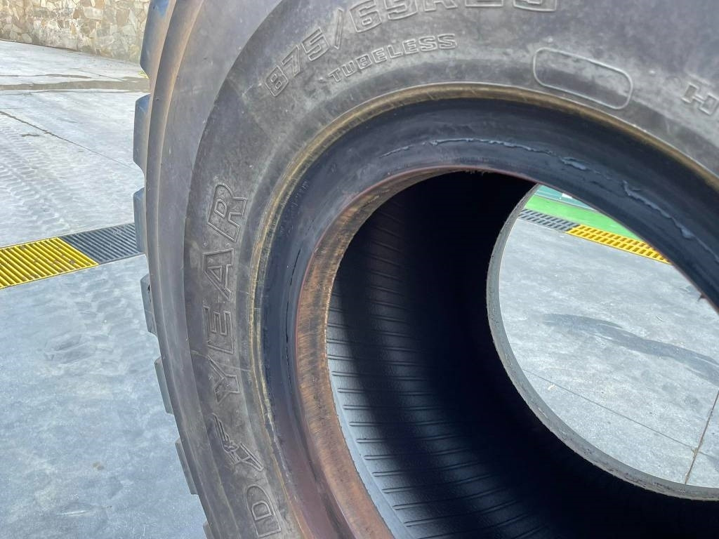 Wheel loader CAT 982M: picture 11 Wheel loader CAT 982M: picture 11