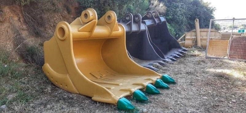 CAT BLME - Excavator bucket for Construction machinery: picture 3 CAT BLME - Excavator bucket for Construction machinery: picture 3