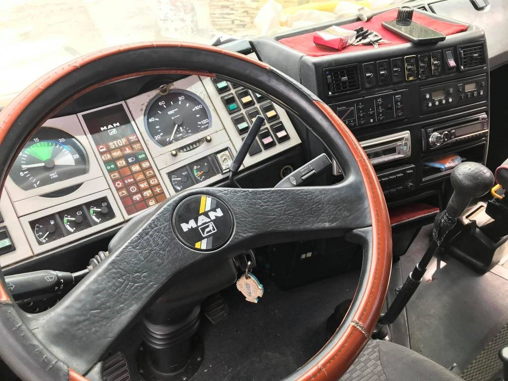 MAN 18.422 - Coach: picture 5 MAN 18.422 - Coach: picture 5