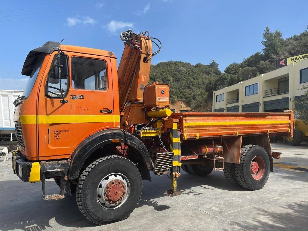 Mercedes-Benz 1626K - Crane truck: picture 4 Mercedes-Benz 1626K - Crane truck: picture 4