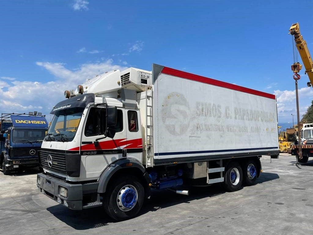 Mercedes-Benz 2435L - Refrigerator truck: picture 4 Mercedes-Benz 2435L - Refrigerator truck: picture 4