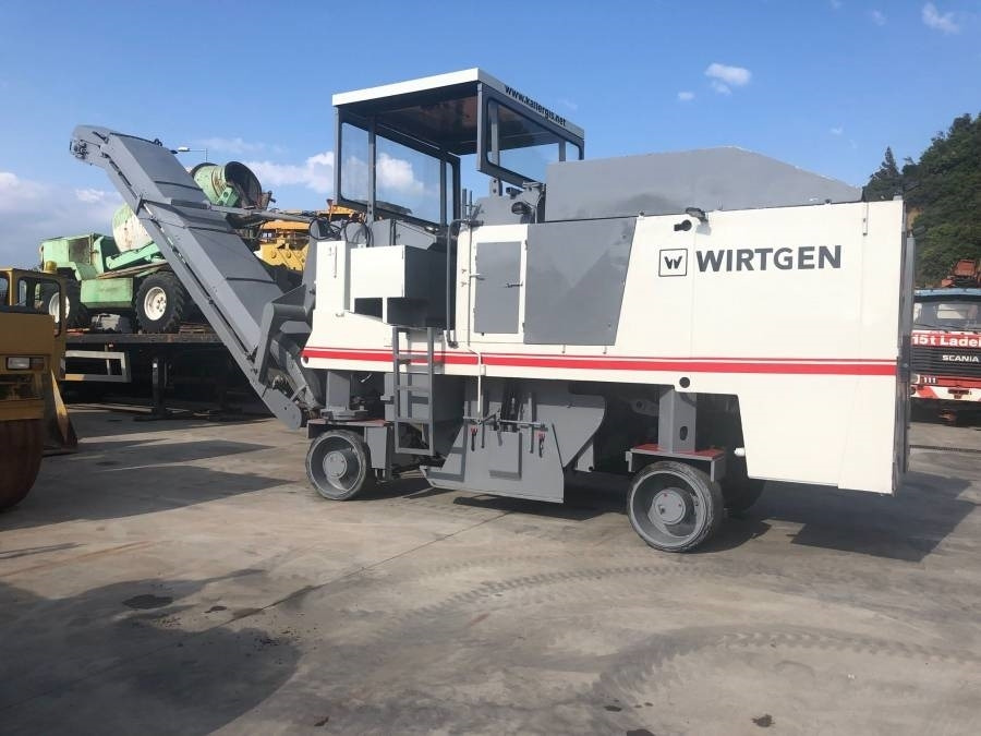 Wirtgen SF 1750 - Cold planer: picture 1 Wirtgen SF 1750 - Cold planer: picture 1