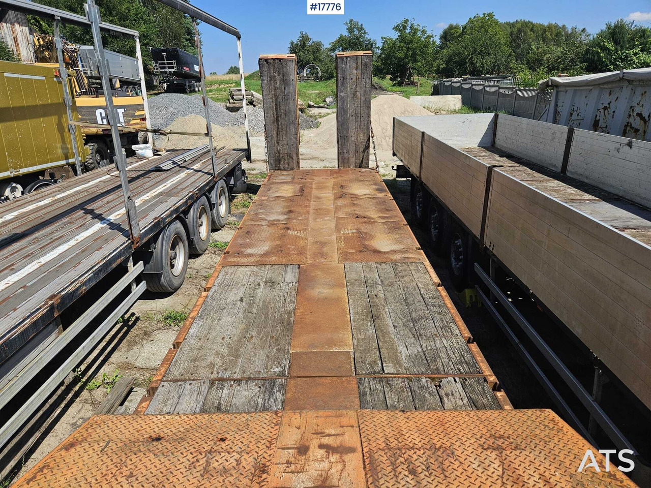 Low loader semi-trailer 1992 Nooteboom OSD: picture 11