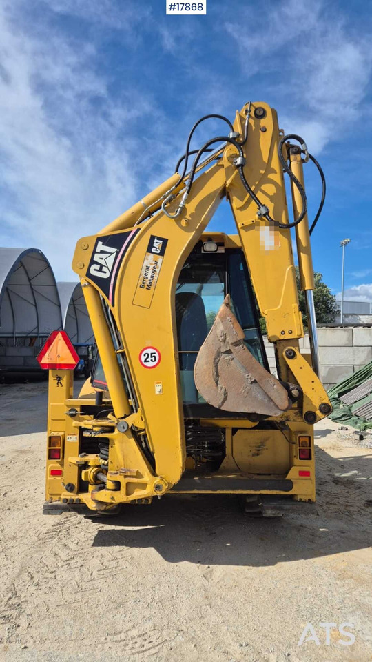 Backhoe loader 2003 CAT 424D: picture 10