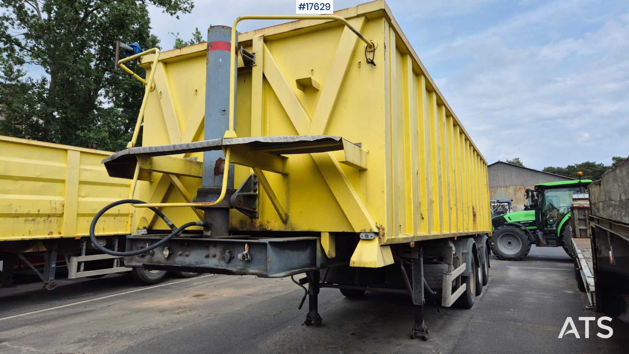 Tipper semi-trailer 2004 Bodex KIS 3W: picture 10