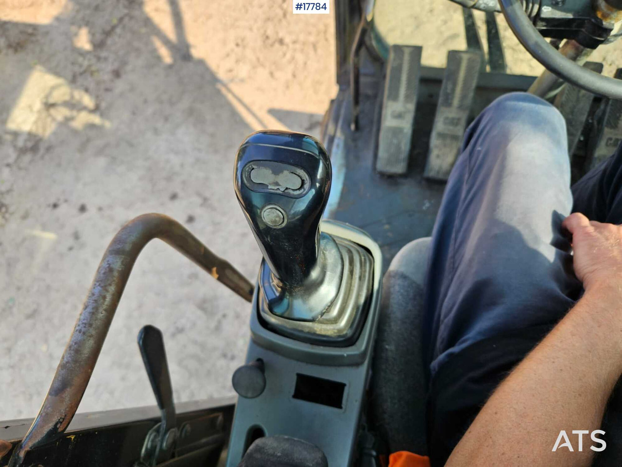 Wheel excavator 2004 CAT M316C: picture 15