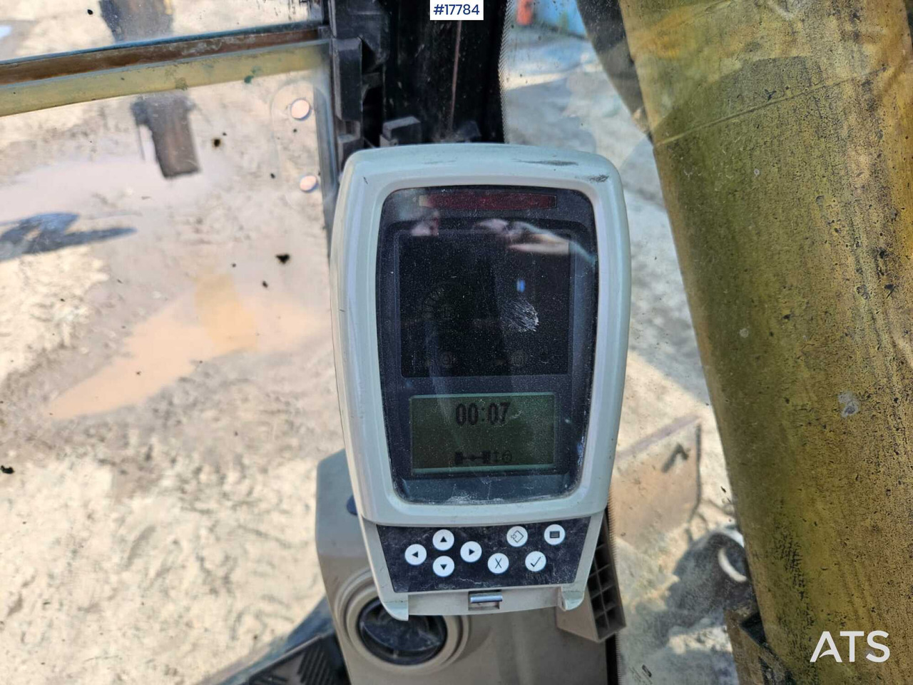Wheel excavator 2004 CAT M316C: picture 17